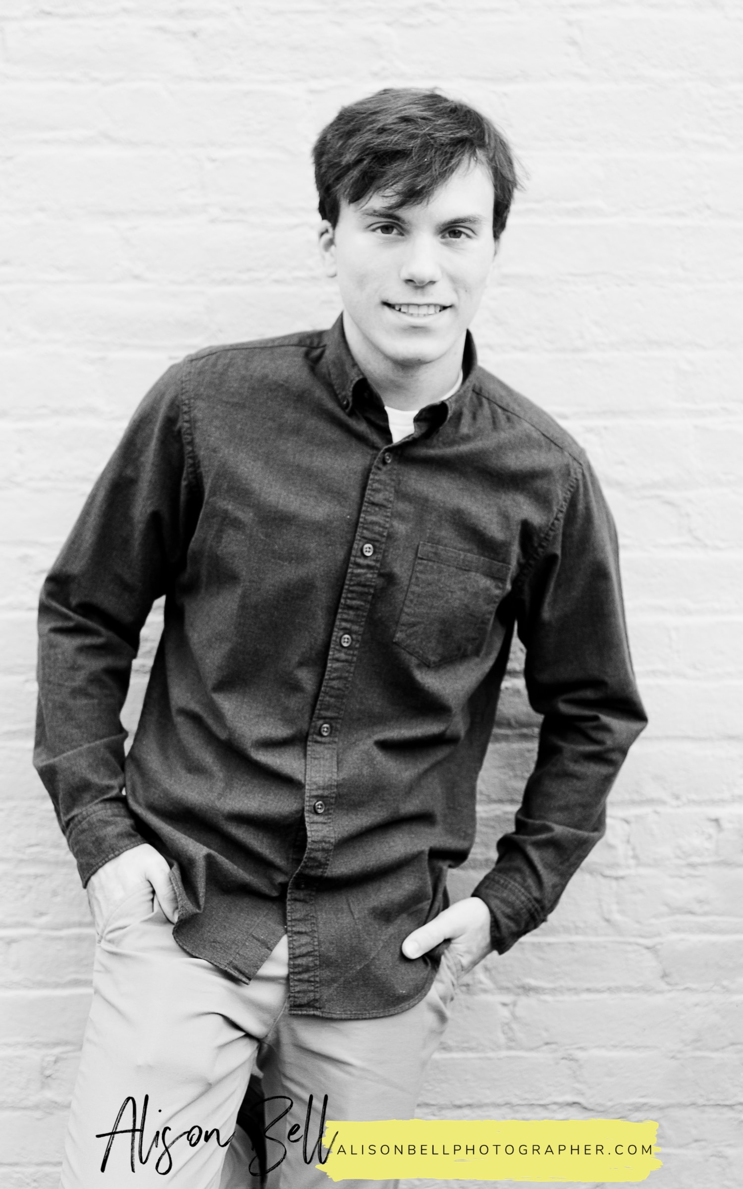 Senior boy photo session in Old Town Alexandria, VA by Alison Bell, Photographer. Alisonbellphotographer.com