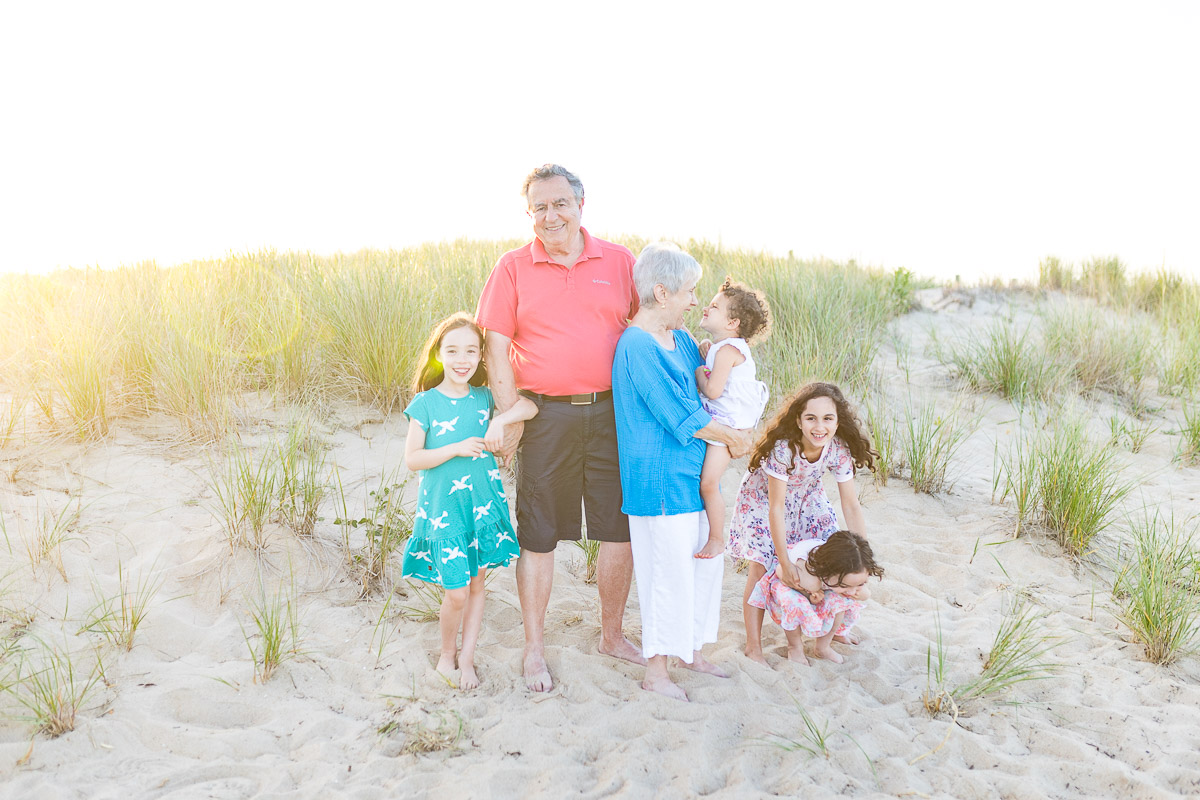 Family group photographer in virginia beach, VA by alison bell photographer