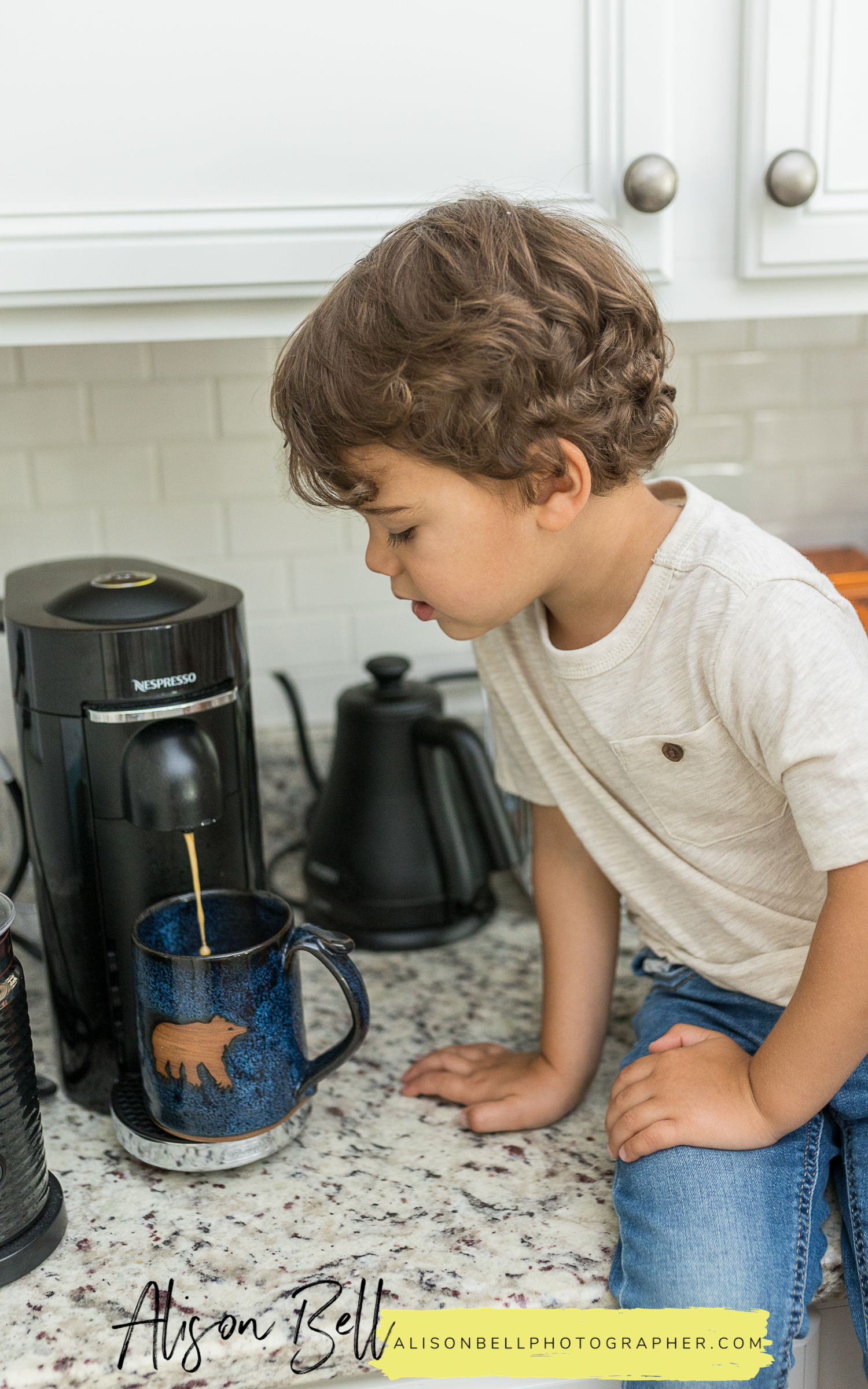 In home family photo session in va beach by alison bell photographer